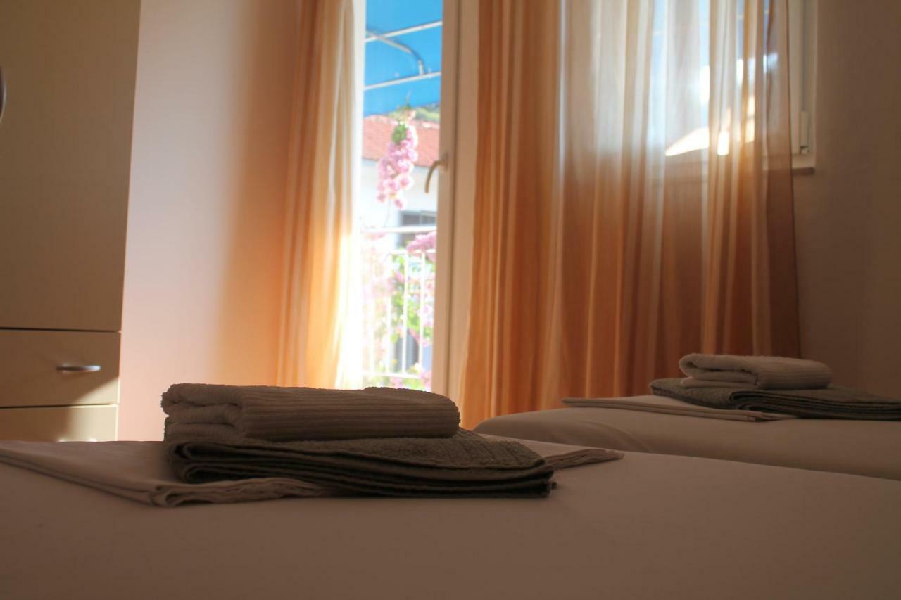 Apartamento Covahouse Jelsa  Exterior foto